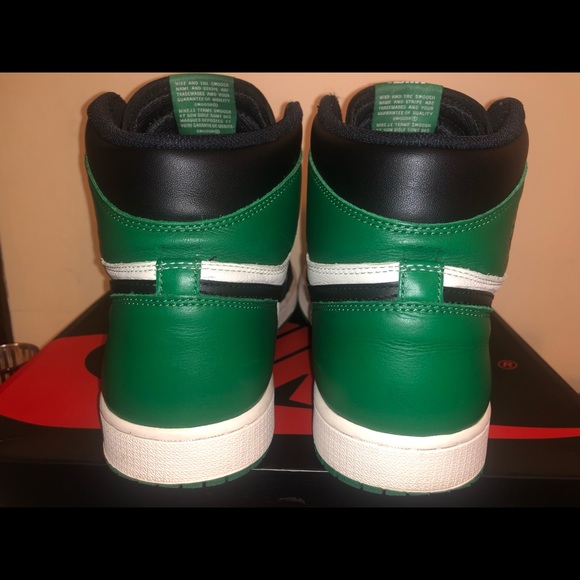 Jordan 1 Retro High OG Pine Green (2018) Size 12 - Picture 8 of 11
